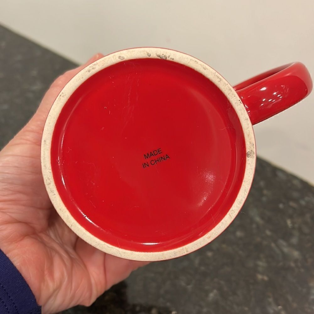 MONTREAL CANADIENS HOCKEY RED MUG - Picture 5 of 6